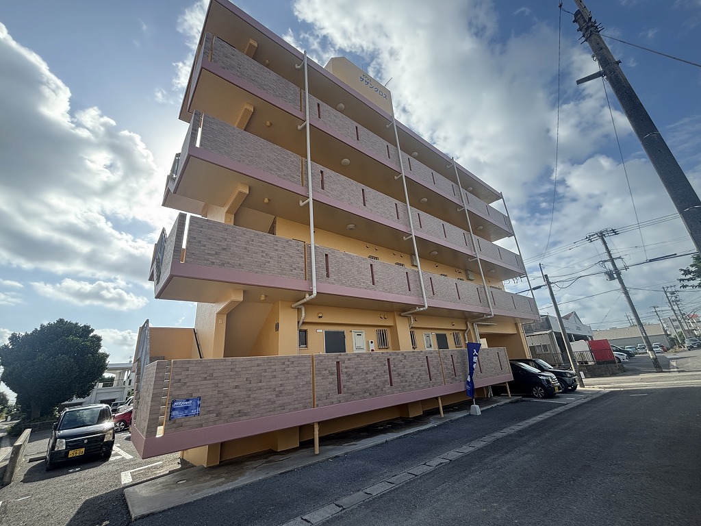 オアシスサザンクロス 外観